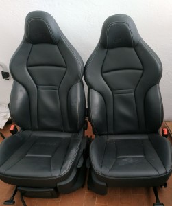Sedili pelle carbonio più interni pannelli porte Audi A1