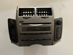 Sistema audio radio cd originale 861200D490 Toyota Yaris