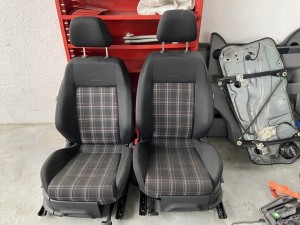 Sedili anteriori e posteriori GT VW Polo